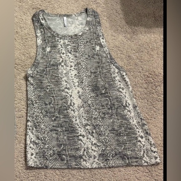 Z Supply tank top - Picture 1 of 2